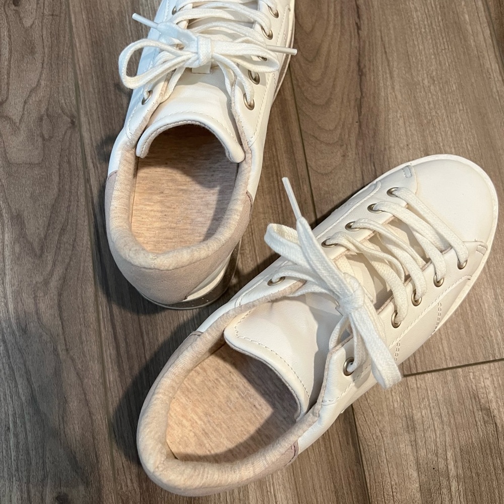 ZARA basic white shoes - Picture 2 of 5